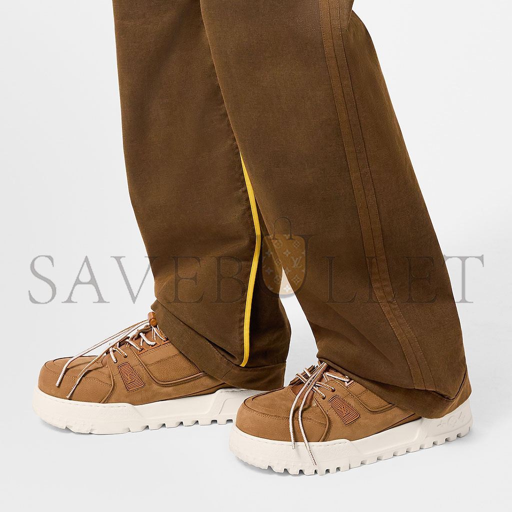 l**is V*t*n lv trainer maxi sneaker 1ad7ck